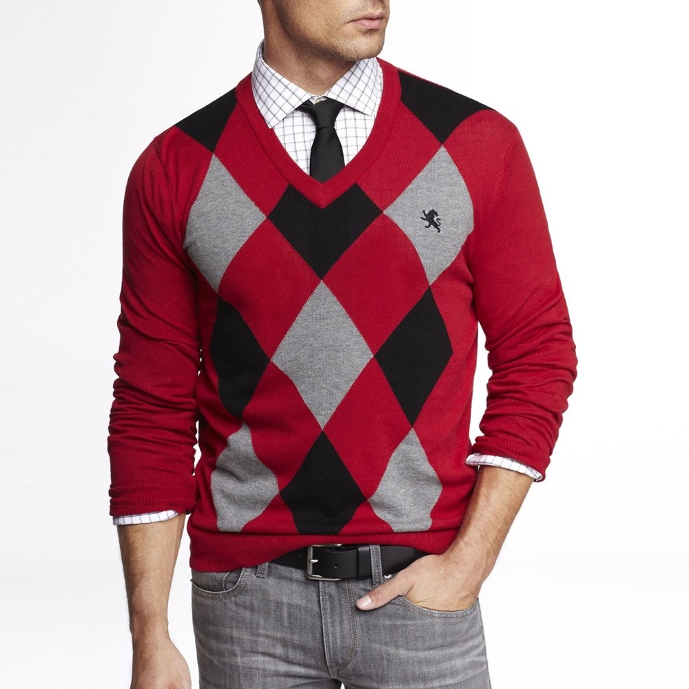 Express (Purple) V-Neck Argyle Sweater Sz L